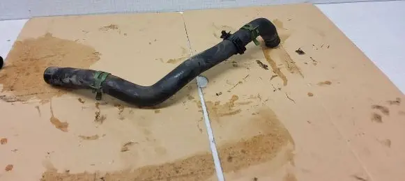 Volkswagen Transporter - Caravelle T4 Engine coolant pipe/hose