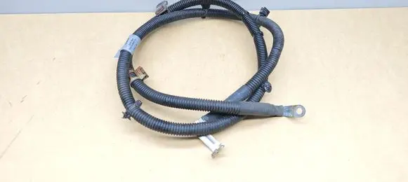 Mercedes-Benz A W176 Wires (generator/alternator) A2465400308