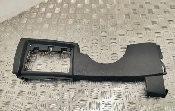 BMW 2 F46 Panel trim 9263359 3006260109 006260109