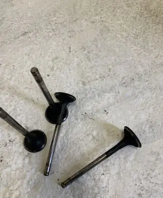 Renault Megane II Valve 