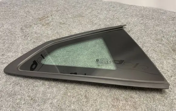Chevrolet Camaro Rear side window 84547505 EXP061719 43r-001238