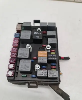 KIA Cerato Fuse module 919552F041