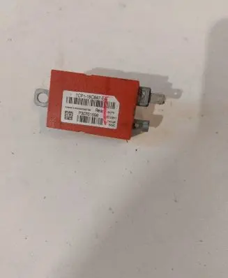 Volvo S60 Antenna control unit 7CP118C847EA 20120817 P30761698