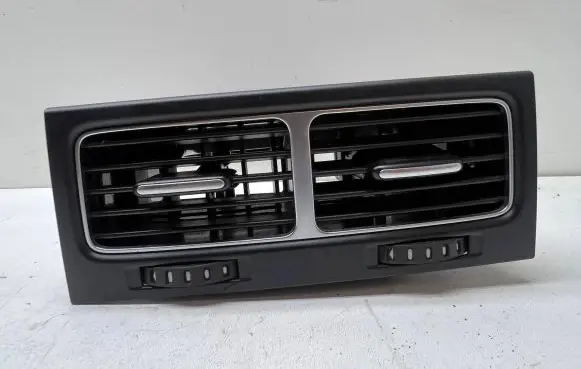 Rear air vent grill