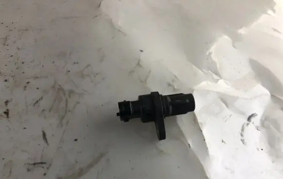 KIA Sorento Camshaft position sensor