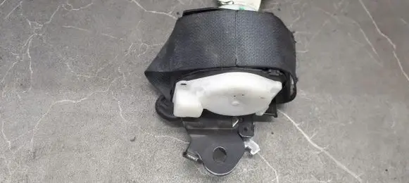 Opel Agila B Middle seatbelt (rear) 