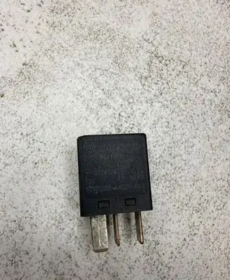Volvo V70 Other relay V23074