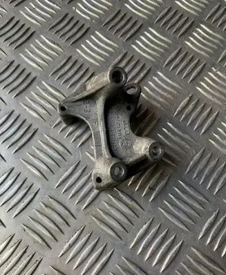 Audi A3 S3 8L Engine mounting bracket 06A903103