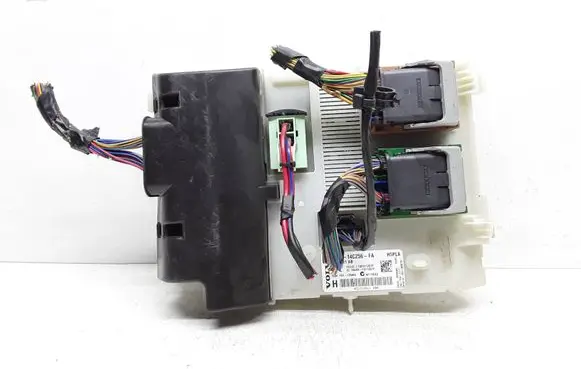 Volvo V60 Fuse module 31314511 CG9T14C256FA