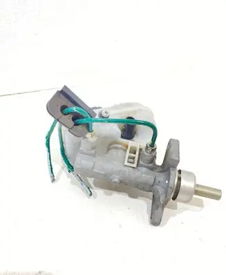 Volkswagen Golf IV Master brake cylinder 5075