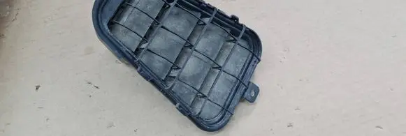 Audi A6 S6 C7 4G Quarter panel pressure vent 4G5819161A