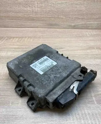 Peugeot 406 Engine control unit/module ECU 9636727380 16414114