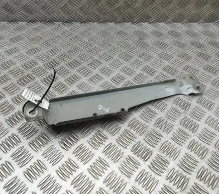 Volvo V60 Fender mounting bracket 31468234