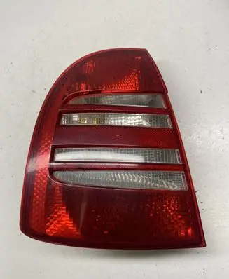 Skoda Superb B5 (3U) Rear/tail lights 3U5945095A 3U5945111A 3U5945257