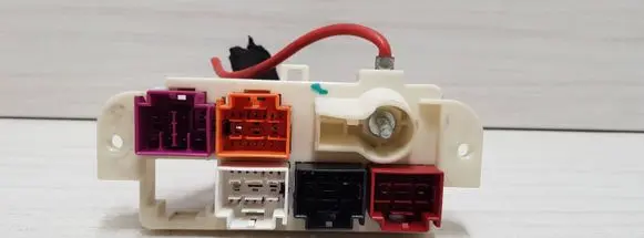 Audi A6 S6 C6 4F Fuse box set 4F1937545