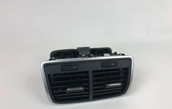 Rear air vent grill