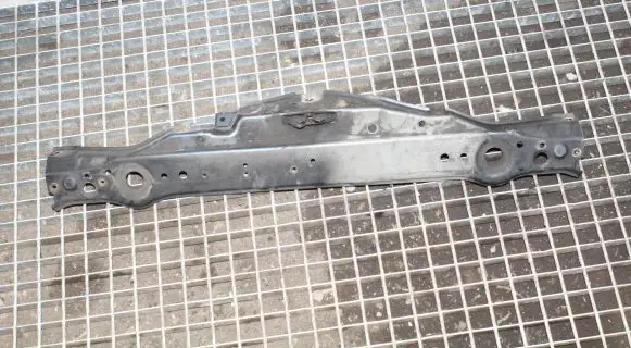 Lexus RX 330 - 350 - 400H Top upper radiator support slam panel