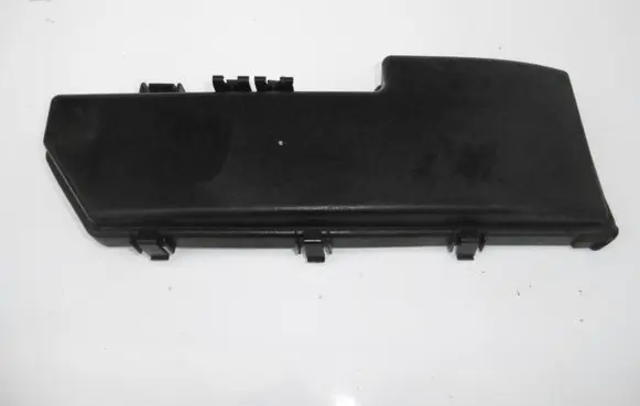 Volvo XC90 Fuse box cover 9494211