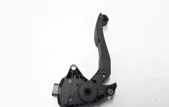 Renault Master III Accelerator throttle pedal 180101626R
