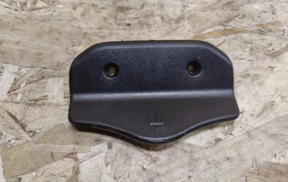 Maserati GranTurismo Tailgate trunk handle 67957500