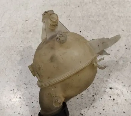 Peugeot 207 Coolant expansion tank/reservoir 9652621280