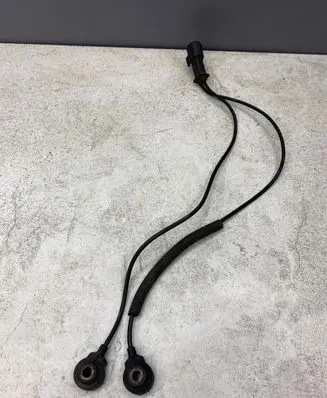 Volvo XC70 Detonation knock sensor 9432570 0261231142
