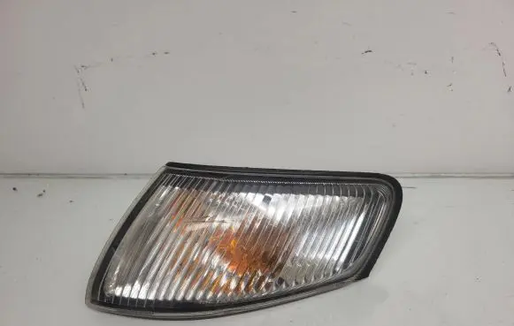 Front indicator light