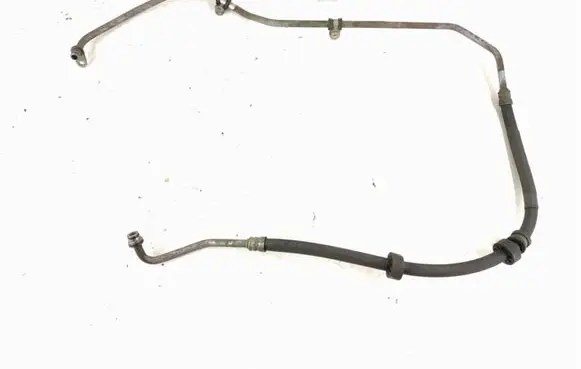 Gearbox oil cooler pipe/hose