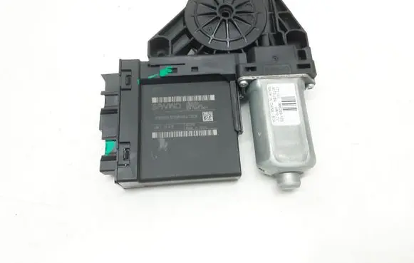Volvo S90, V90 Front door window regulator motor 31674756