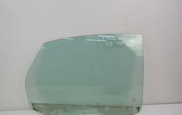 Ford Focus Rear door window glass 