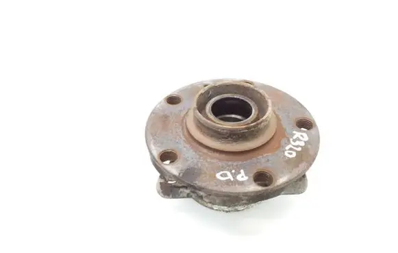 Audi A4 S4 B7 8E 8H Front wheel hub