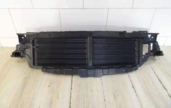 Mercedes-Benz GLB x247 Radiator support slam panel 31425365