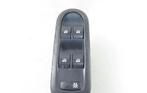Renault Scenic II - Grand scenic II Electric window control switch 156018070