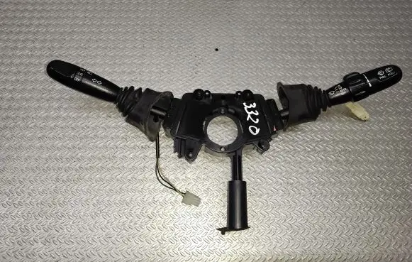 Chevrolet Rezzo Wiper turn signal indicator stalk/switch