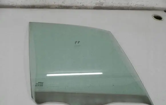 Renault Scenic II - Grand scenic II Front door window glass four-door 