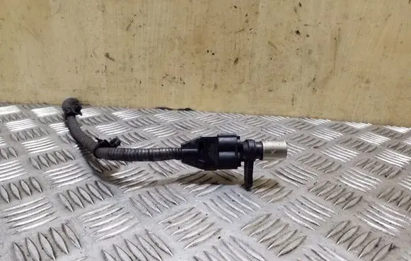 Toyota Avensis T220 Crankshaft position sensor 9091905042 0296001010