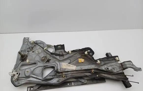 Renault Laguna I Rear door manual window regulator 7701672409