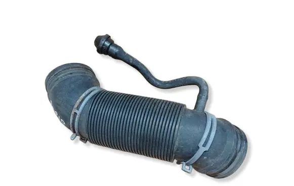 Skoda Rapid (NH) Air intake hose/pipe 6R0129684C