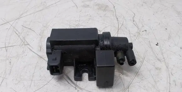 BMW X5 E70 Turbo solenoid valve 779663403