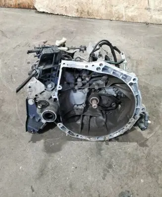 Peugeot 208 I Manual 5 speed gearbox 20CQ28 1092154