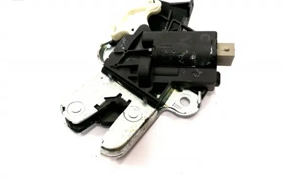 Audi A6 S6 C6 4F Tailgate/trunk/boot lock/catch/latch 4F5827505D