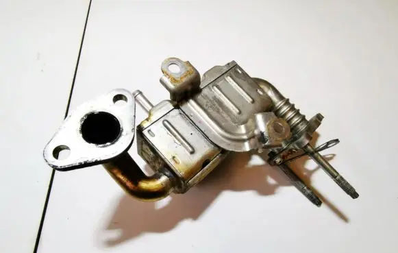 EGR valve cooler