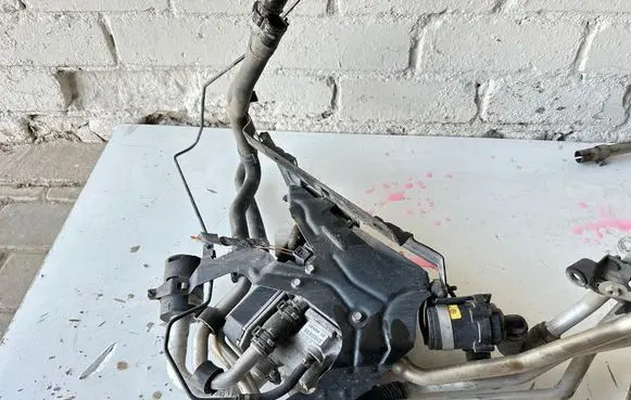 Audi Q7 4L Auxiliary pre-heater (Webasto) 4L0815071A 4L0910105 9012413B