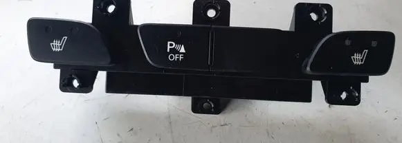 Hyundai ix35 Seat heating switch