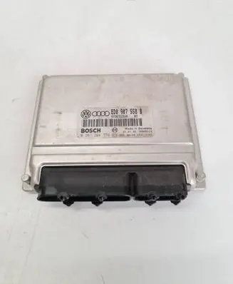 Volkswagen PASSAT B5 Engine control unit/module 8D0907558B 26SA5119 0261204774