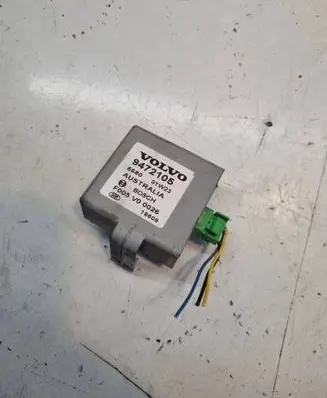 Volvo V70 Alarm control unit/module 9472105 01W23 F005V00026