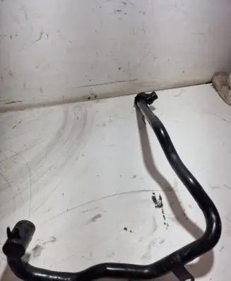 Audi Q7 4L Engine coolant pipe/hose 3B0122291B