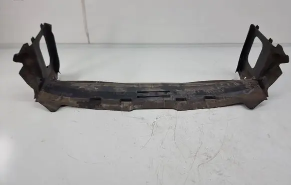BMW M4 F82 F83 Intercooler air guide/duct channel 8054117
