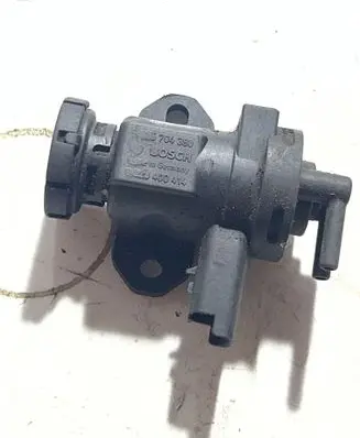 Renault Scenic III - Grand scenic III Turbo solenoid valve 0928400414 3704380
