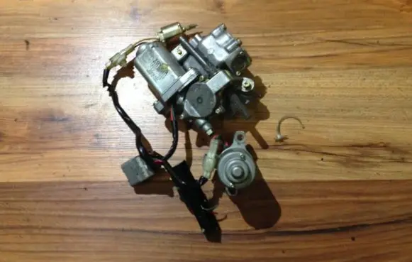 Lexus GS 300 400 430 Ignition lock contact 1620003880 162000-3880